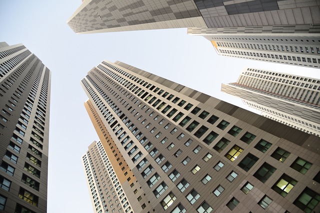 Iconic Structures