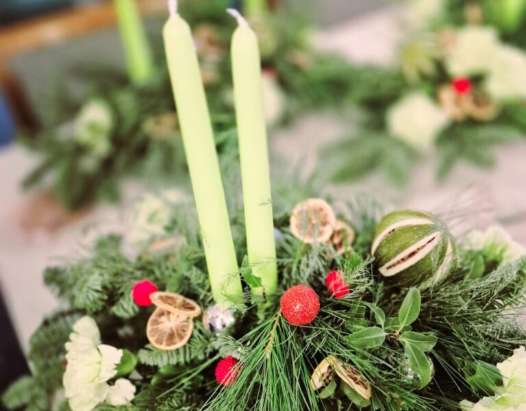 Table arrangement christmas workshop